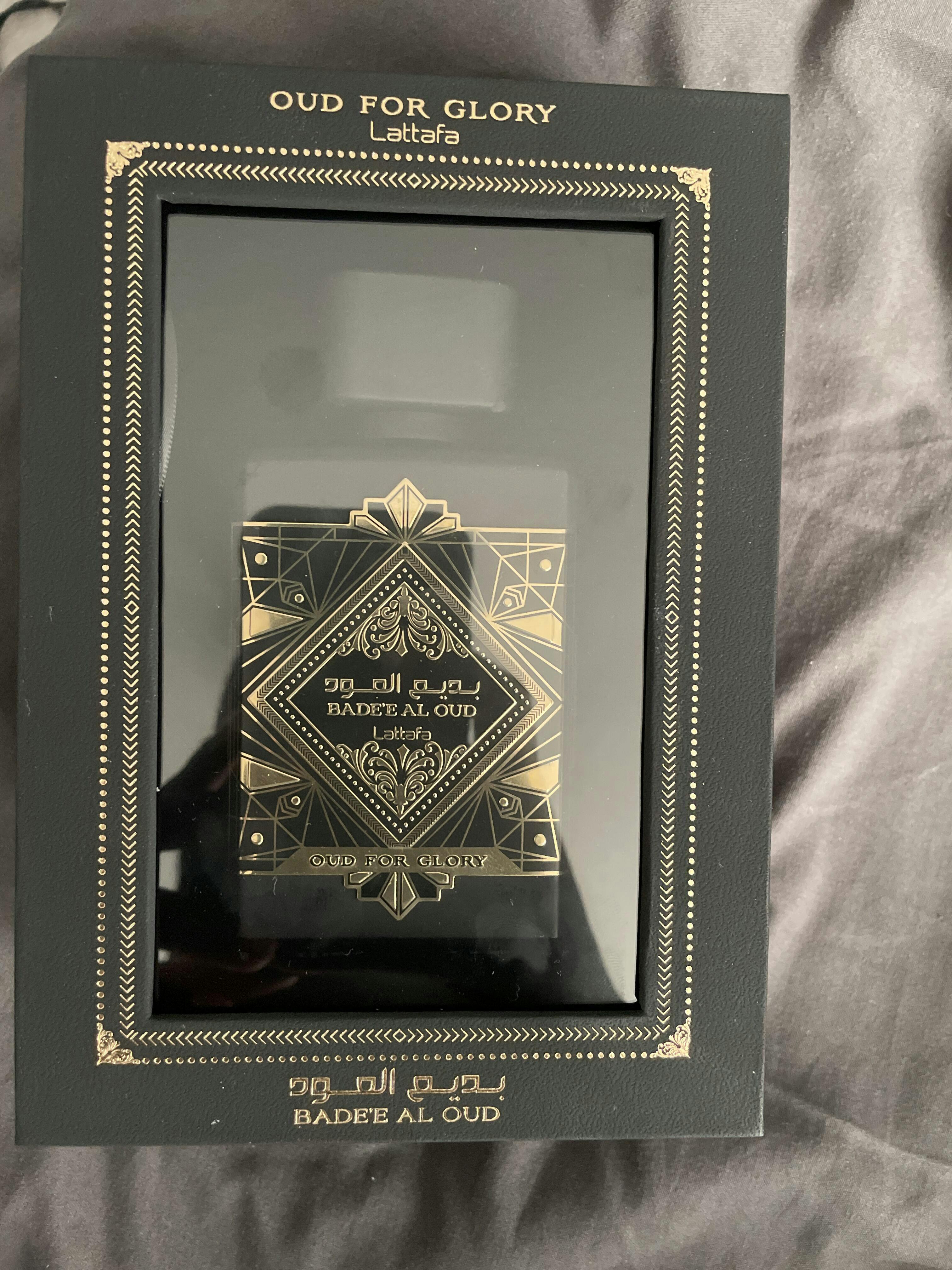 Oud For Glory Bade'E Al Oud Perfume for Men/Women by Lattafa in