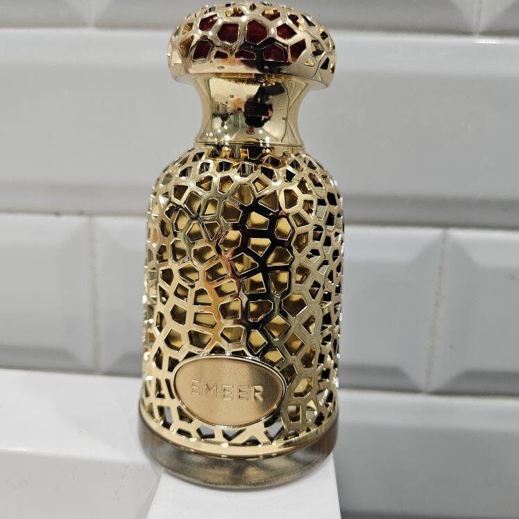 香水(男性用) Lattafa Emeer Emeer Lattafa Perfumes perfume - a new fragrance for women