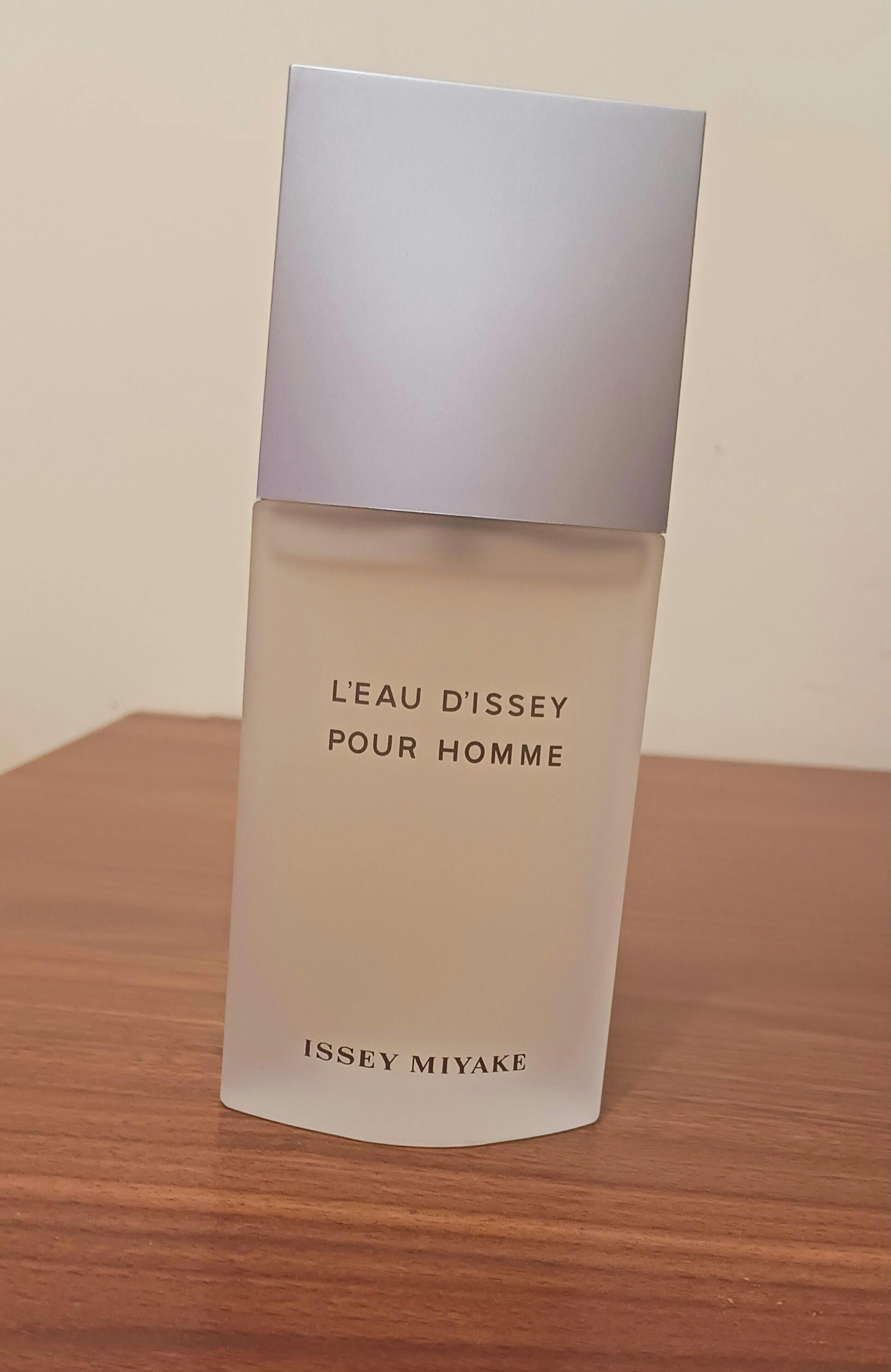 Buy L'Eau D'Issey Issey Miyake Colognes online at best