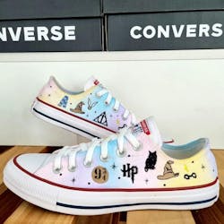 Exklusiv: HP Custom All Star Schuhe und Sneakers Handgefertigte Stickerei + *GRATIS GESCHENK 1 Paar Socken* – LIMITIERTE AUFLAGE