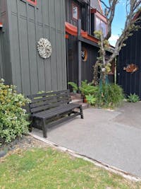 Garden Bench | Modern