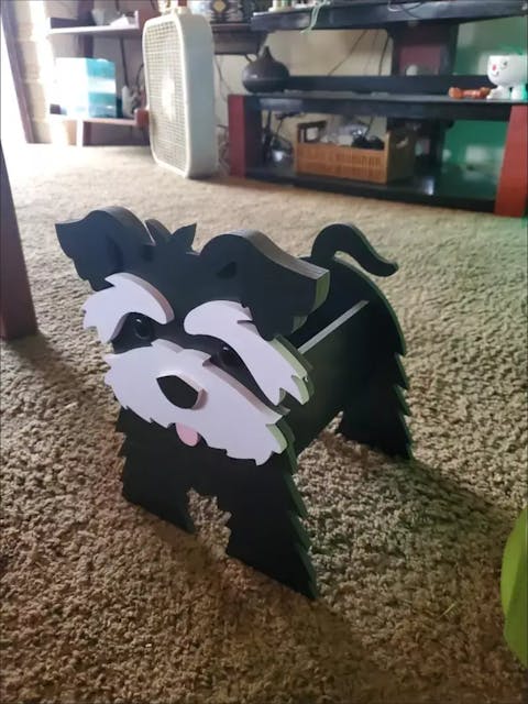 Pot de fleurs en forme de Schnauzer