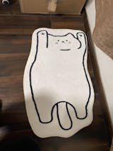 White Cat Belly Rug – Petites Paws