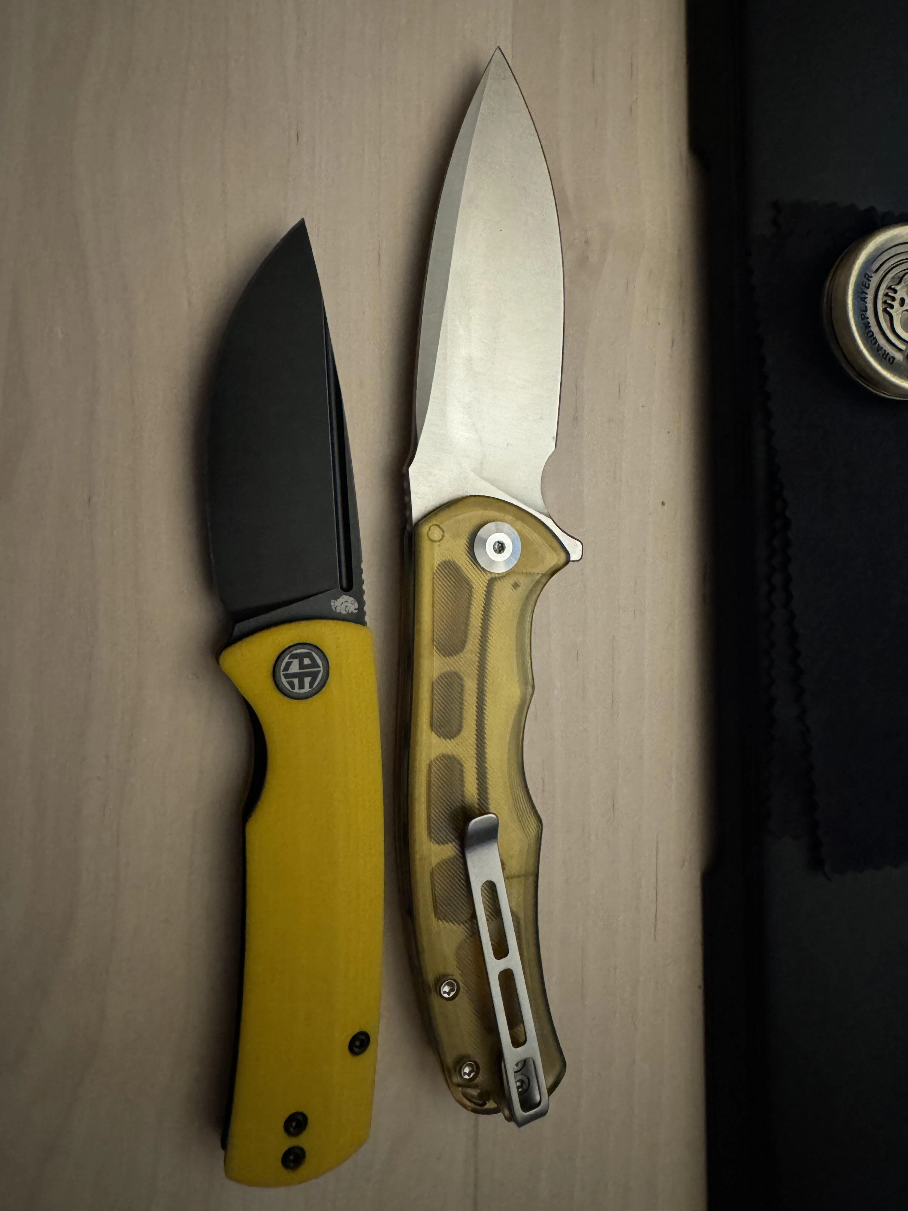Coltello Pieghevole Petrified Fish PFP01X Beluga | Lama In Acciaio 14C28N 2.99'' | Manico G10 Giallo Stonewashed EDC