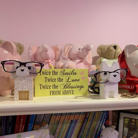 Wooden Cartoon Dog E Eyeglass Holder