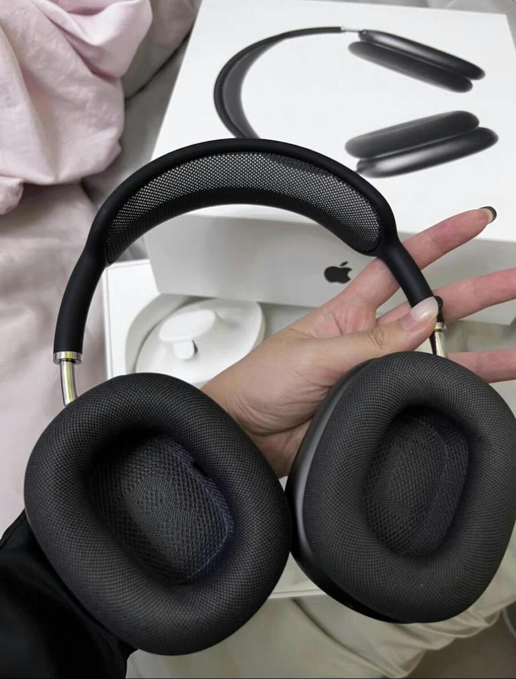 Buy used Refurbished Apple AirPods Max