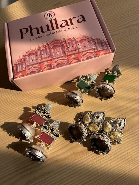 DUAL SHADE JHUMKAS