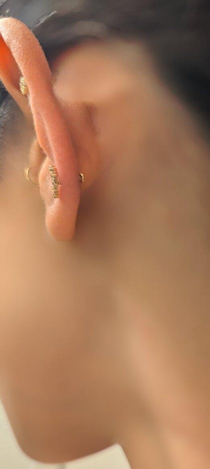 【sina】Picollet K18 Gold 16G Labret Snag-free, always-on earrings. K18 Gold/Platinum Labret Stud