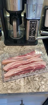 Bacon Storage Container for Fridge Bacon Holder Deli Meat Cheese Keeper  with Food Serving Tongs and Drain Plate for Refrigerator (Bacon Container)
