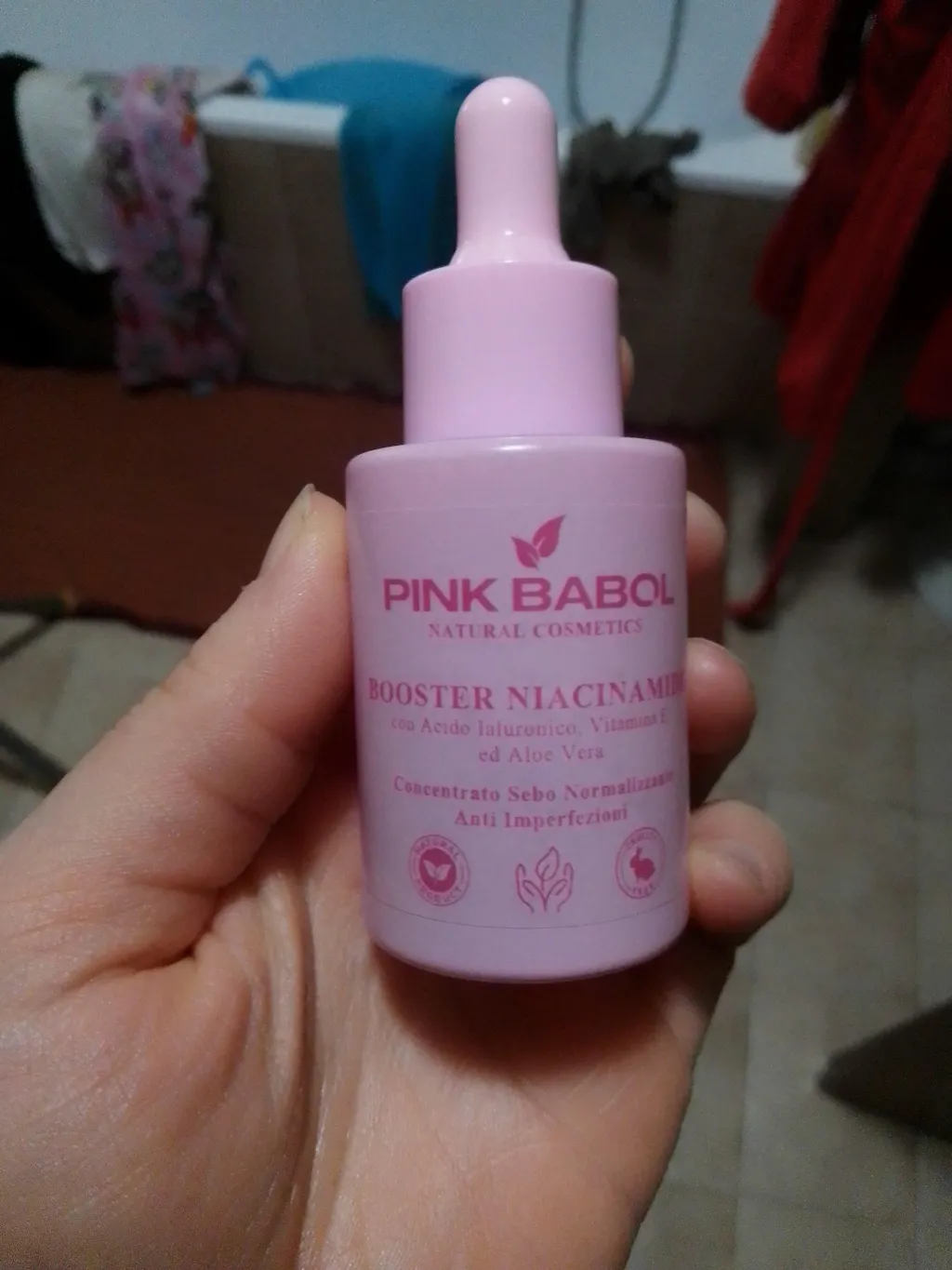 Booster Niacinamide con Acido Ialuronico, Vitamina E ed Aloe Vera - Sebo Normalizzante, Anti imperfezioni
