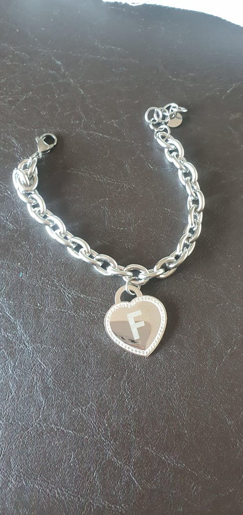 Bracciale cuore con lettera - Acciaio inox
