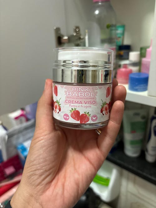 Crema idratante viso con Acido ialuronico, Olio di Jojoba, Aloe Vera, vitamina E