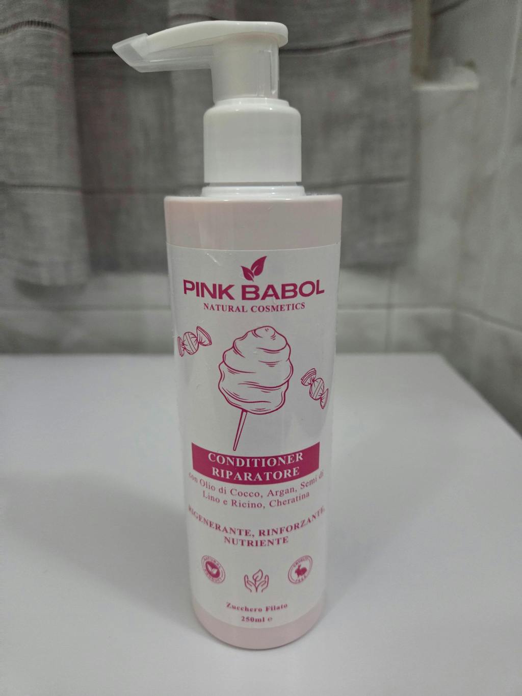 Conditioner Riparatore con Olio di Cocco, Argan, Semi di Lino e Ricino, Cheratina - Rigenerante, Rinforzante, Nutriente