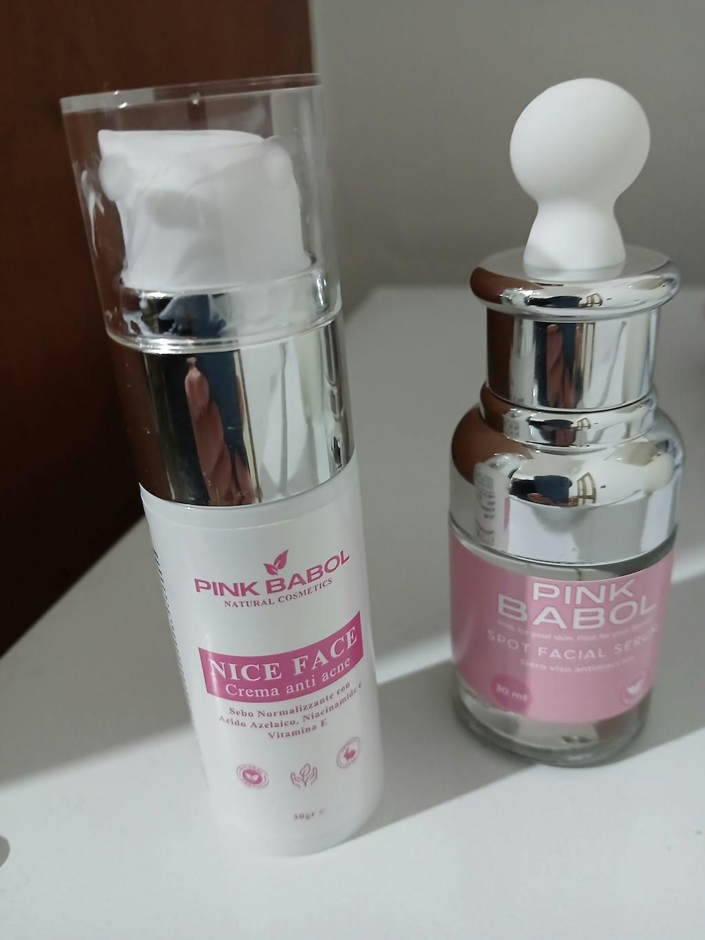 Nice Face – Crema contro l'Acne, Sebo Normalizzante con Niacinamide, Acido Azelaico e Vitamina E