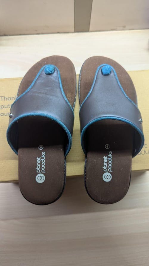 Drae Oak Slides Men