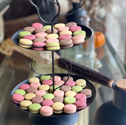 10pcs Macaroons Charms 5 Colors Cabochon Fake Food PLAYCODE3 LLC