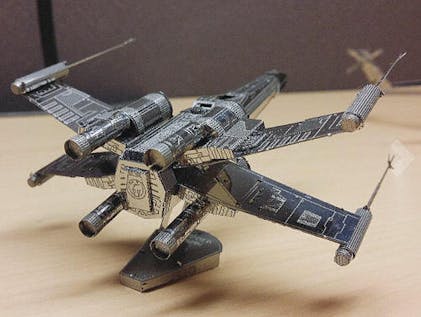 Starwars X-wing Fighter Armable Puzzle 3D Metal Earth MMS257