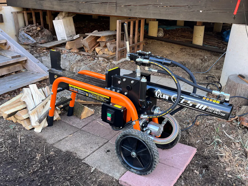 引取中　電動薪割り機 100v PLOW 電動薪割機 ELS10 100V仕様【PH-ELS10】［沖縄発送不可］ — PLOW