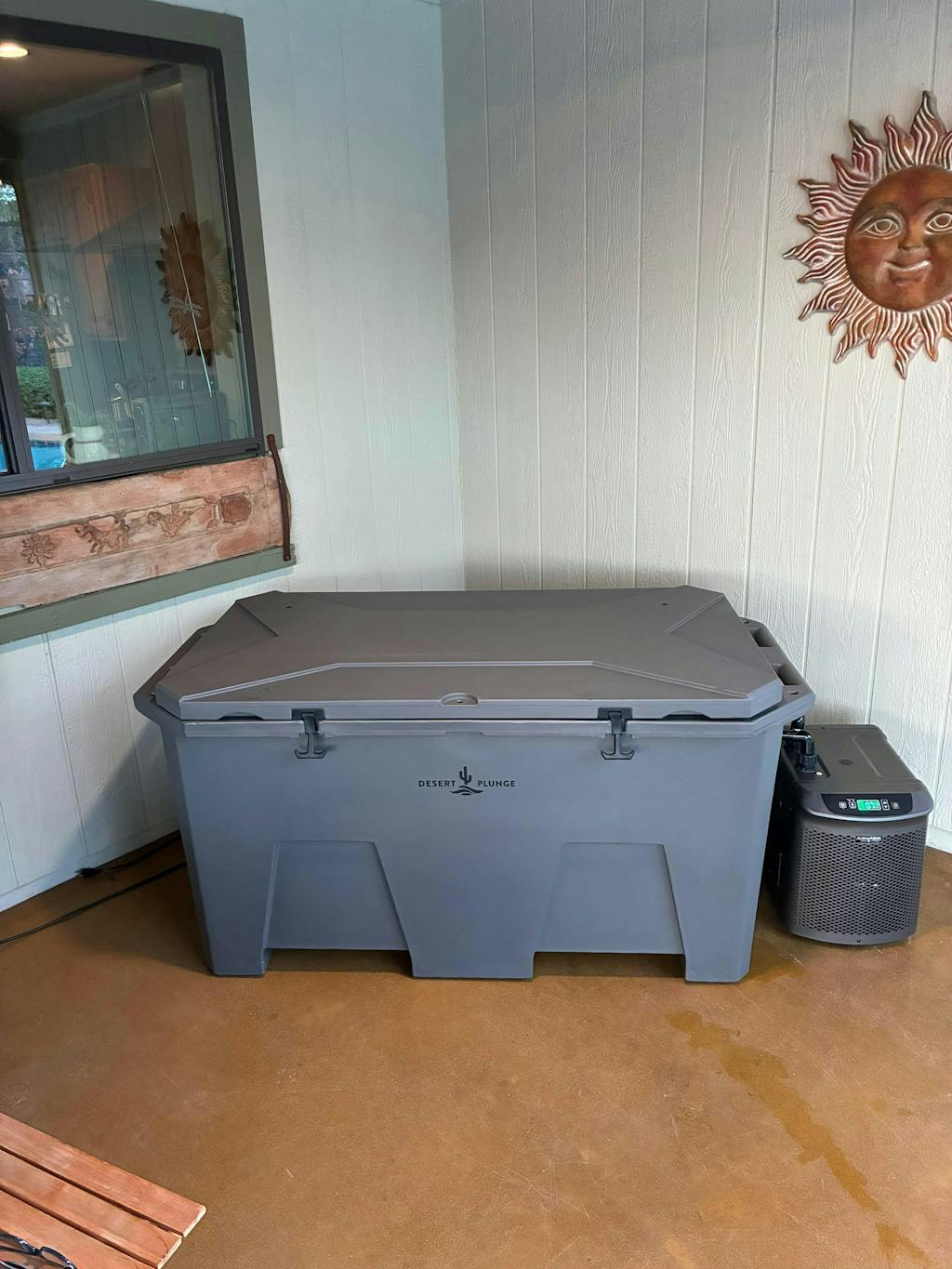 The Desert Plunge Exclusive Cold Plunge Tub w/ 1/4 HP Chiller - Stealth Gray