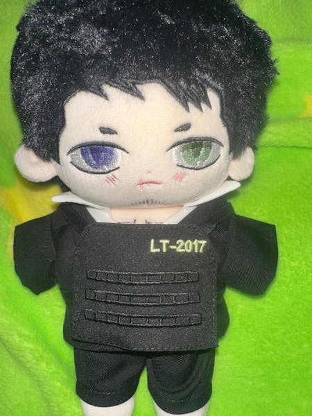 【In Stock】PLUSH WONDERLAND Suit-wearing Man Plushie Cotton 20CM Doll FANMADE COD