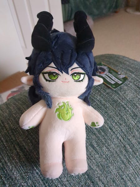 【PRESALE】PLUSH WONDERLAND Mages Dark Blue Hair With Horns Cotton Doll Plush 20 CM FANMADE