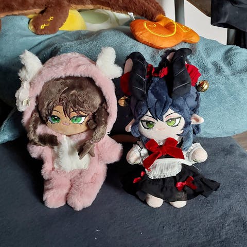 【PRESALE】PLUSH WONDERLAND Mages Dark Blue Hair With Horns Cotton Doll Plush 20 CM FANMADE