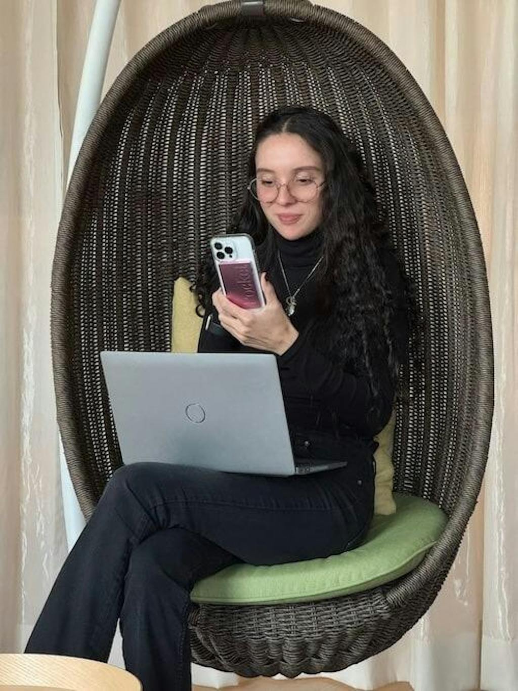 Pocket - World's First AI Thought Companion