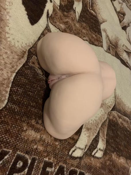 Anthea - 55.11 lbs Lifelike Big Ass Sex Toy for Men