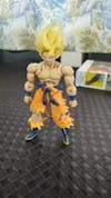 SHF Dragon Ball Z Super Saiyan Son Goku