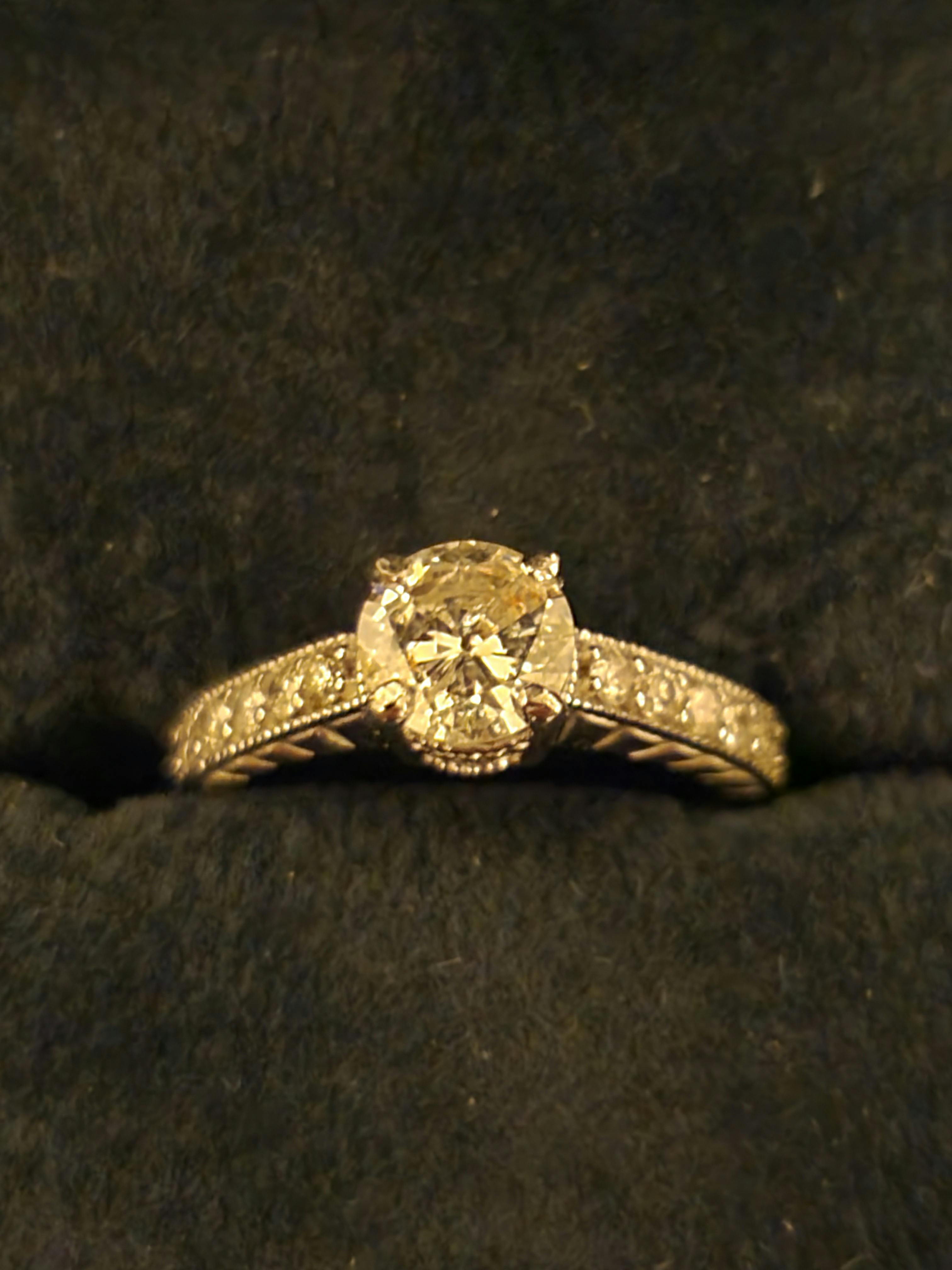Vintage Diamond Engagement Ring 1 Carat 14K White Gold Round 