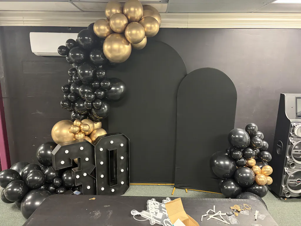 CREATE YOUR OWN BALLOON GARLAND KIT - BALLOON ARCH KIT