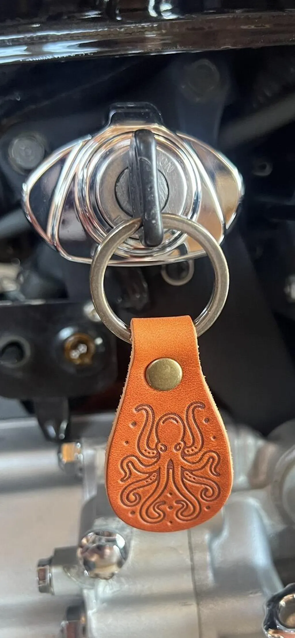 wantkey camp　ボンボネロ　ウォンボン　カスタムフィン Leather Keyfob, Camper Van Design | Cut from Premium Belt Leather