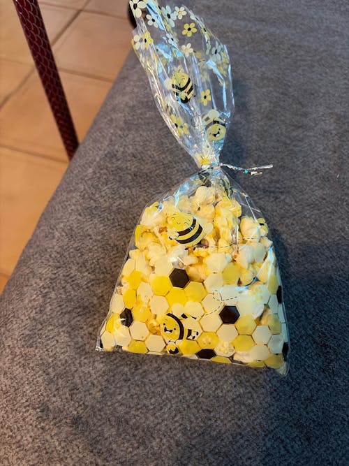 Movie Theater Butter Popcorn – XL Bulk Bag | 90 oz (300 Cups) | Wholesale Popcorn for Events | Pops Corn®