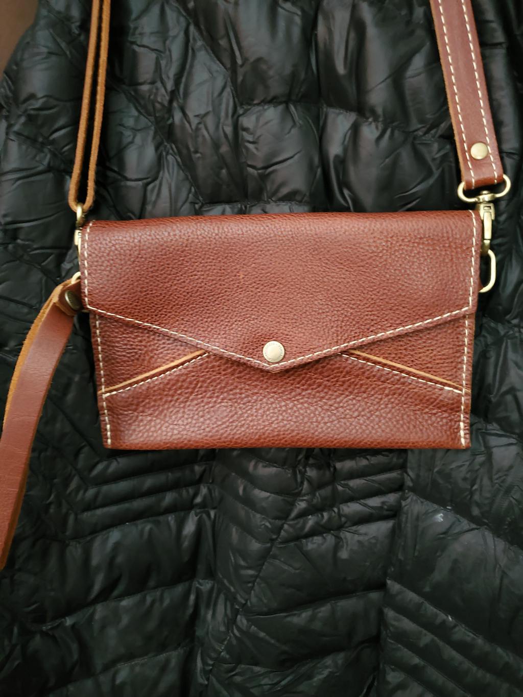 'Almost Perfect' Envelope Convertible Crossbody Portland Leather Goods