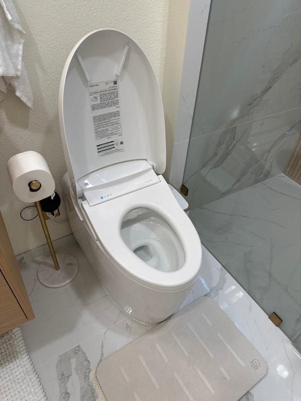 How to Choose the Right Bidet for Seniors: Ultimate Comfort Guide