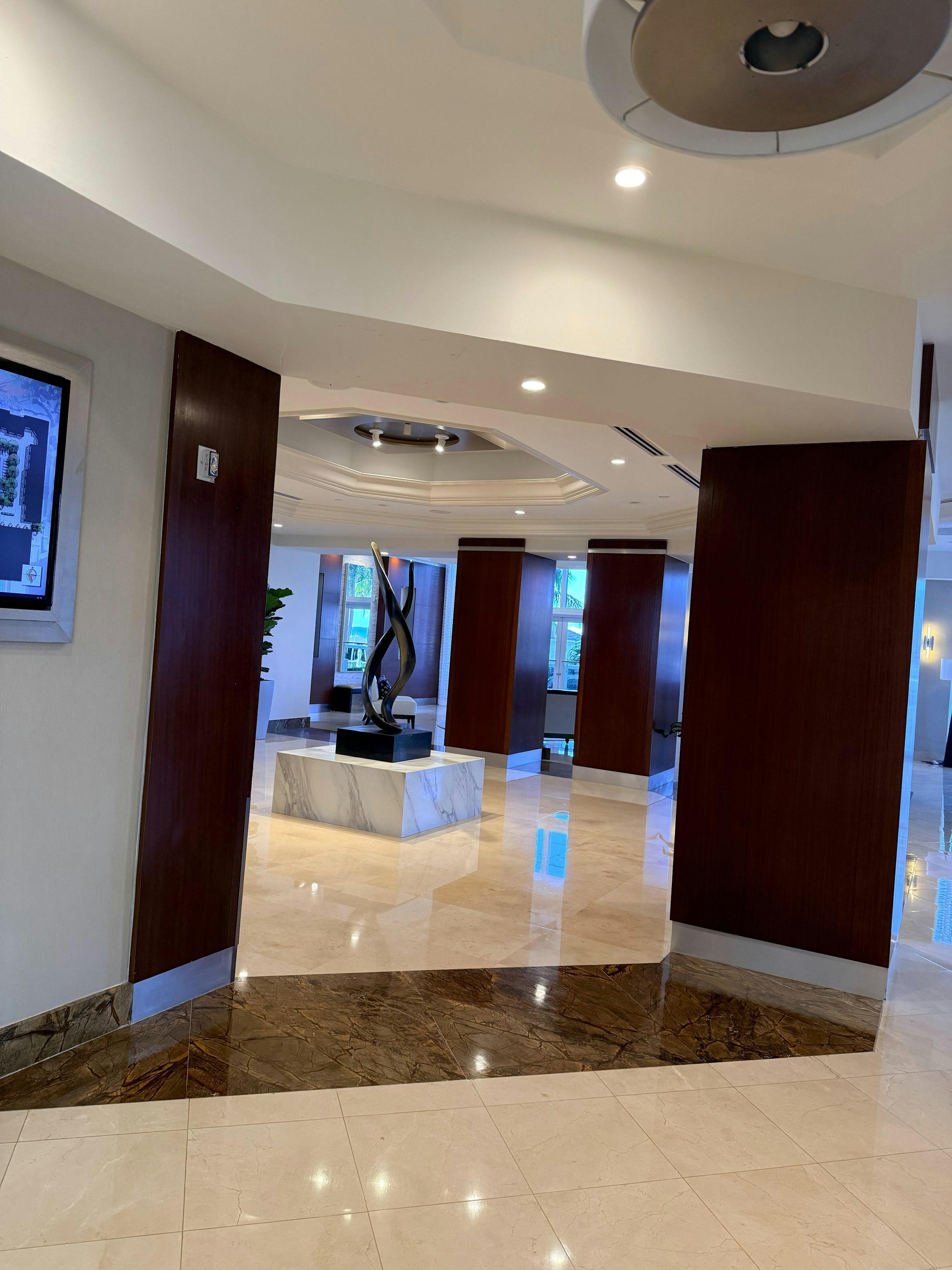 PREMIER Luxury Bronze Artwork Modern Sculpture for Outdoor Garden or Patio PSB-052