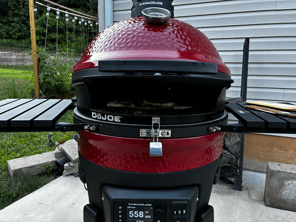 Kamado Joe® Classic Joe Konnected Joe 18" Digital Charcoal Grill and Smoker