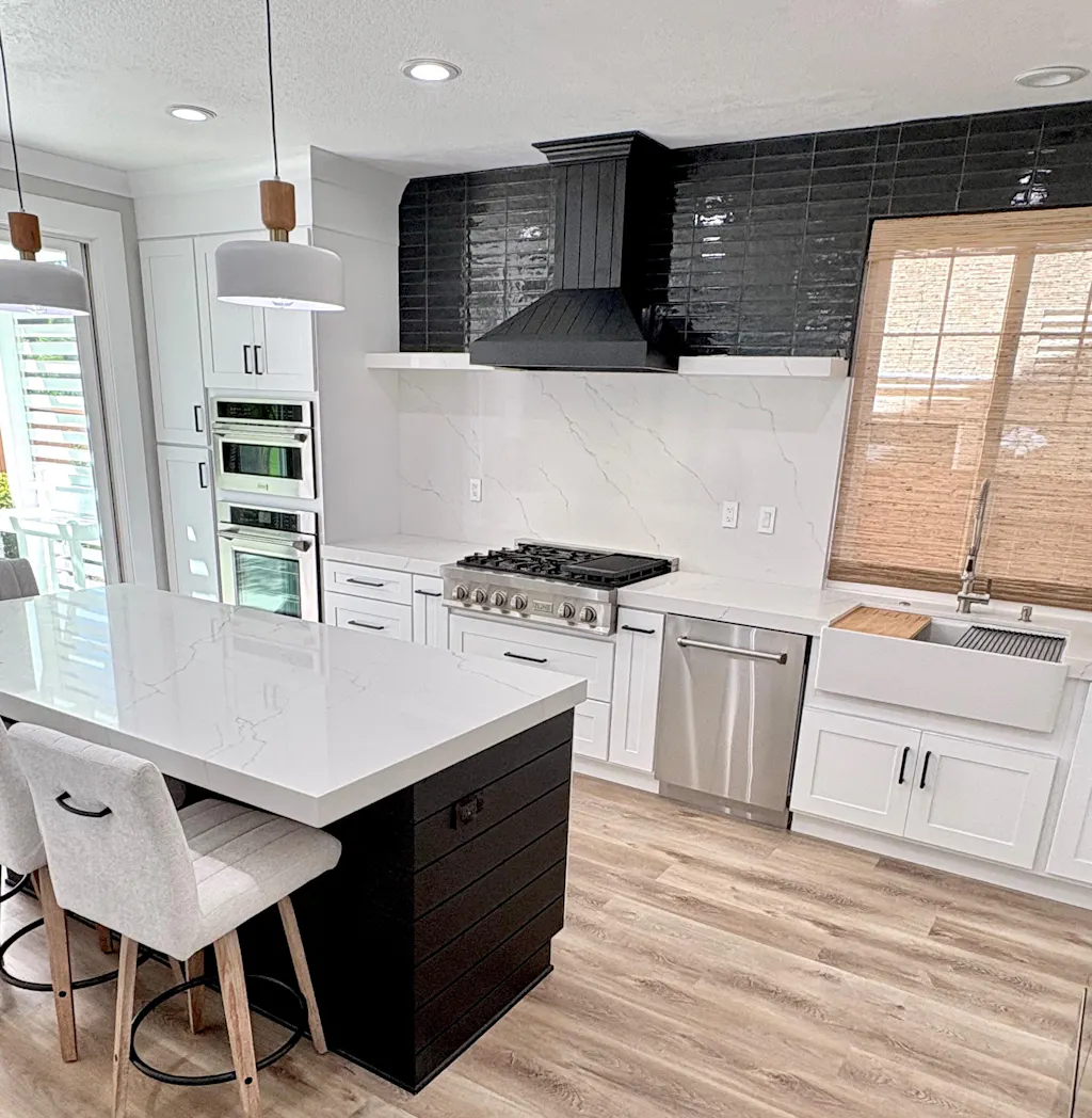 ZLINE 36" Rangetop in Stainless Steel with 6 Gas Burners and Griddle, RT-GR-36