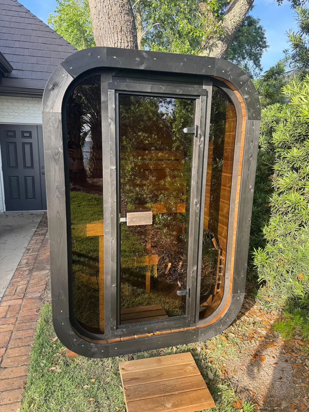 SaunaLife Model CL3G 1-2 Person Cube Series Outdoor Sauna Kit
