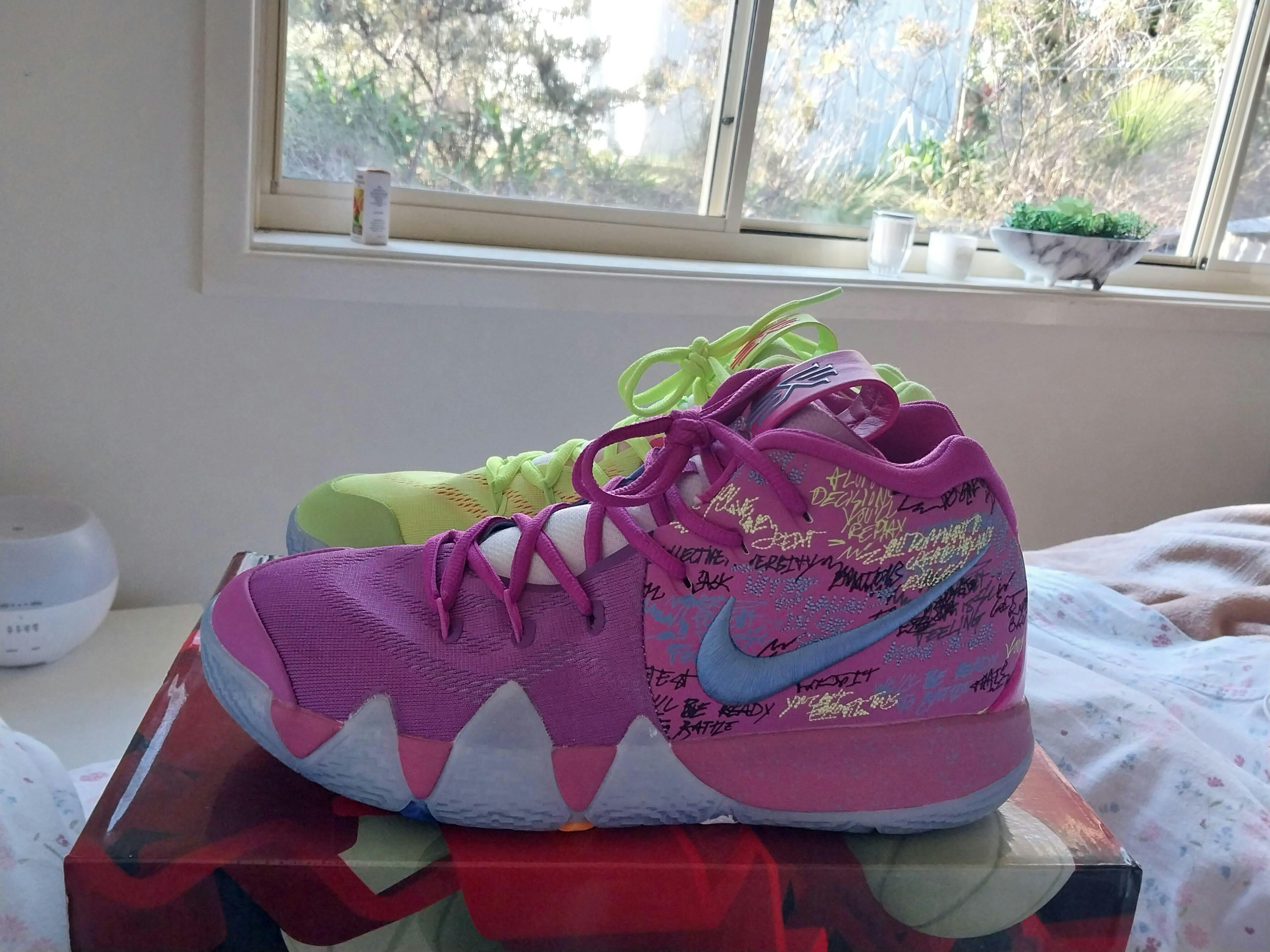 NIKE KYRIE 4 x CONFETTI Prime Reps