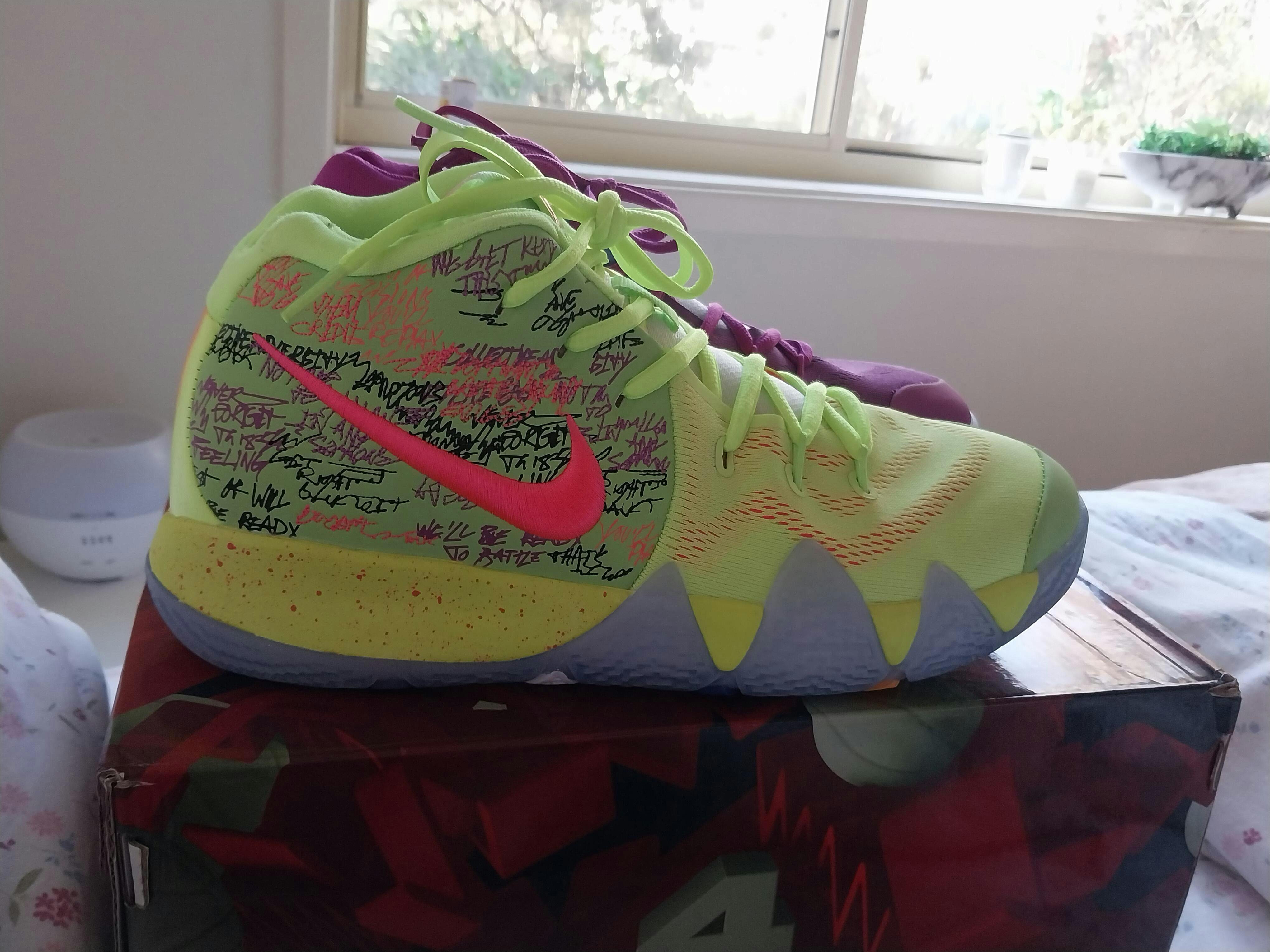 NIKE KYRIE 4 x CONFETTI Prime Reps