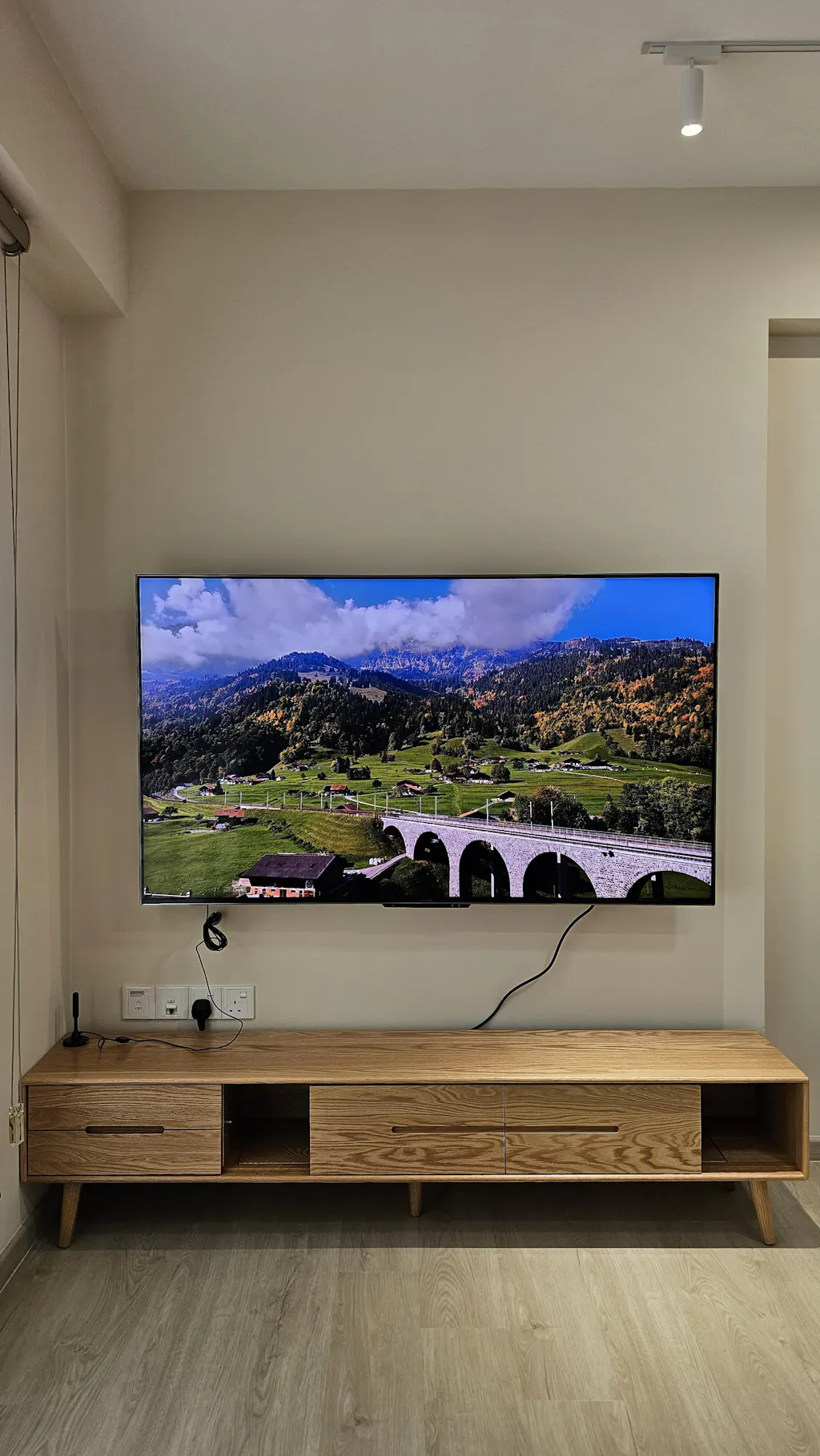 PRISM+ U65 QD Mini-LED 4K AI Google TV