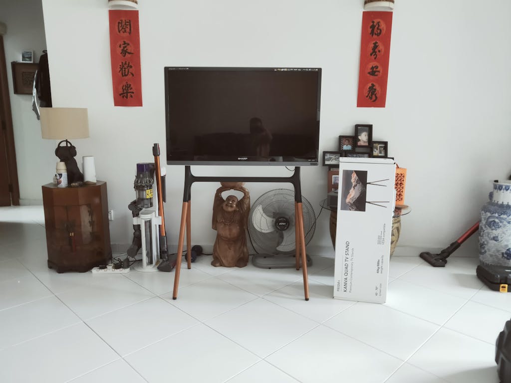 Kanva Quad TV Stand PRISM+