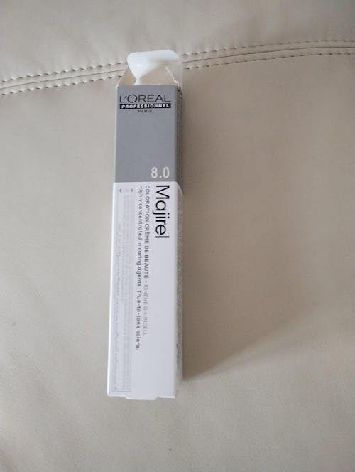 L'Oreal Professionnel Majirel 50ml – Vopsea Permanentă cu Acoperire Perfectă a Firelor Albe