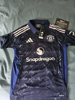 Manchester United 2024/2025 Away