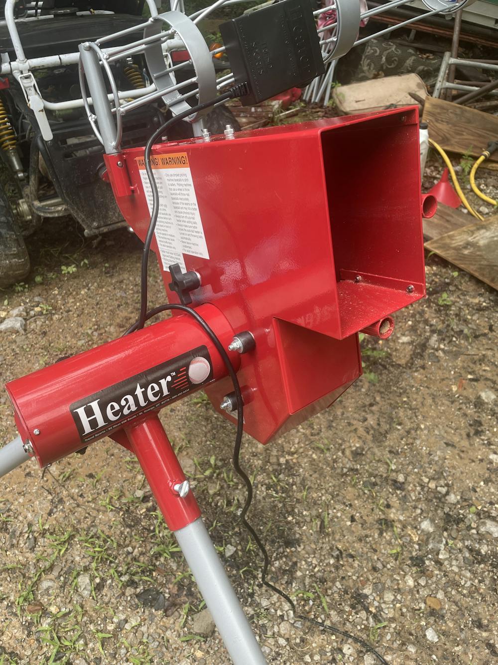 Heater 12" Softball Pitching Machine w/ Auto Ball Feeder HTR6000SB