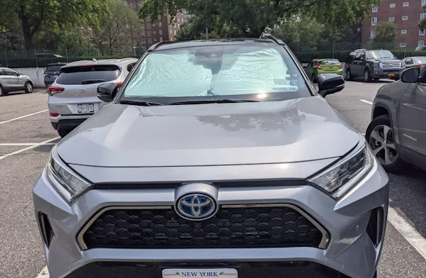 Toyota RAV4 review photo