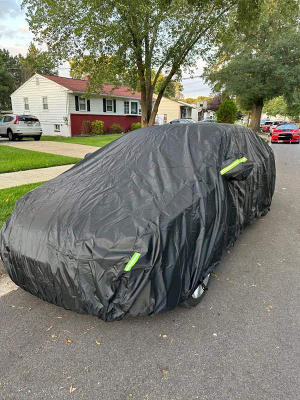 Hyundai Elantra review photo