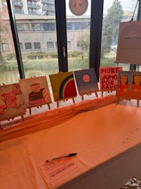 A Galentine’s Afternoon of Sip & Paint