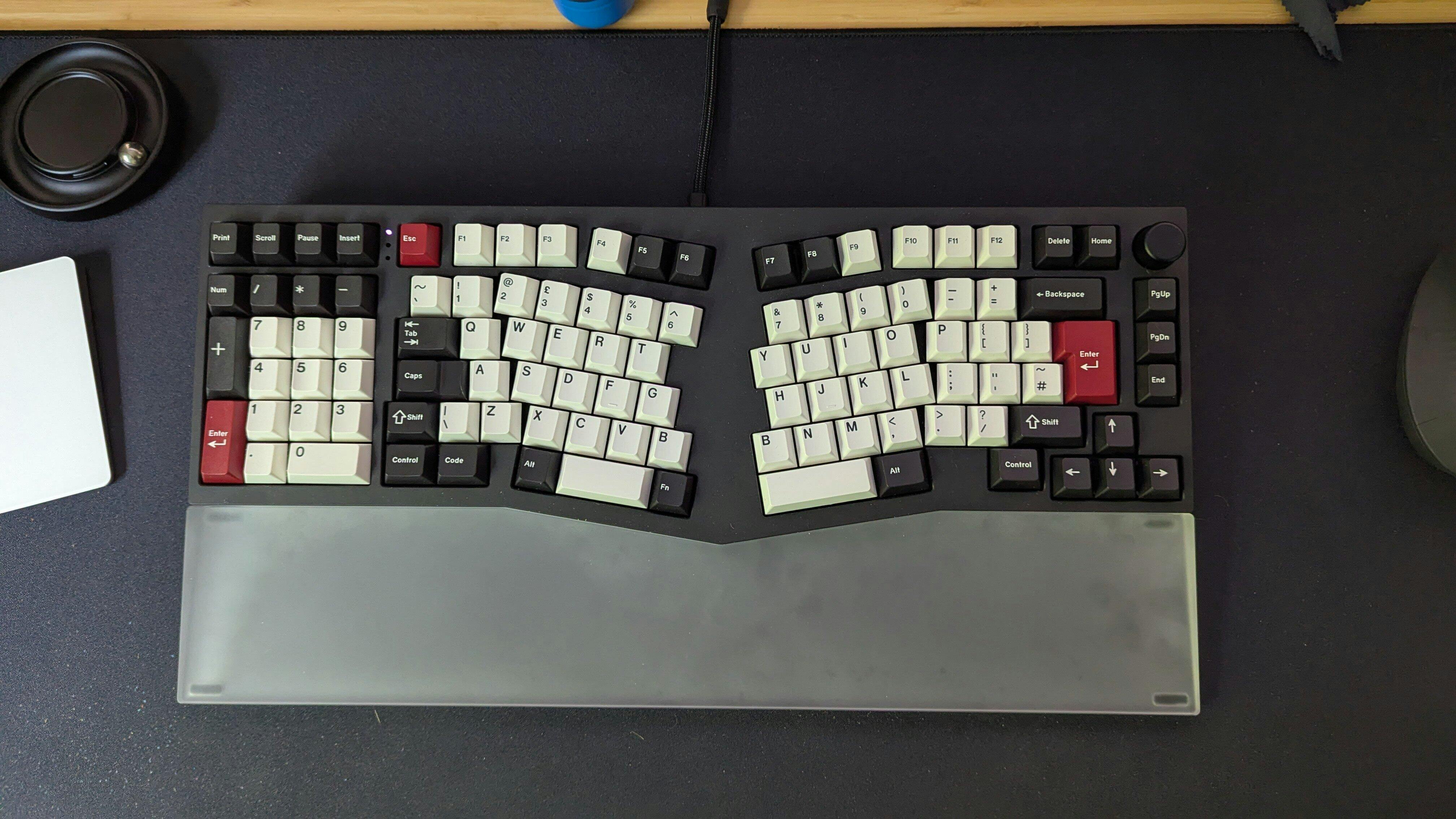 In Stock) RAMA x GMK Deepwell Artisan
